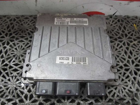 CALCULATOR MOTOR (ECU) Peugeot 307 diesel 2004 - Poza 1