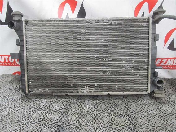 RADIATOR APA Ford Focus I benzina 2001 - Poza 1