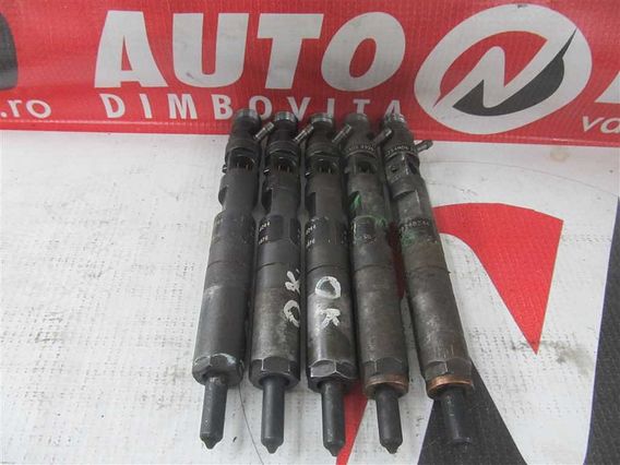 INJECTOR DIESEL Dacia Logan I diesel 2006 - Poza 1