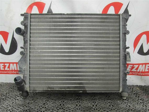 RADIATOR APA Dacia Logan I benzina 2007 - Poza 1