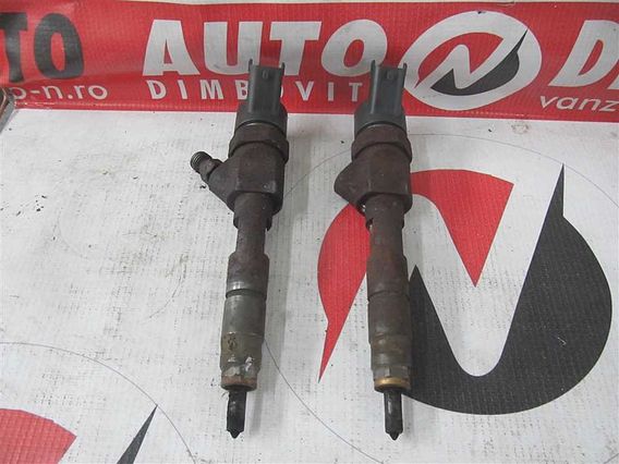 INJECTOR DIESEL Renault Trafic-II diesel 2002 - Poza 1