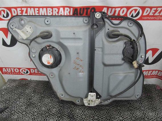 MACARA DREAPTA SPATE ELECTRICA Volkswagen Touran diesel 2004 - Poza 1