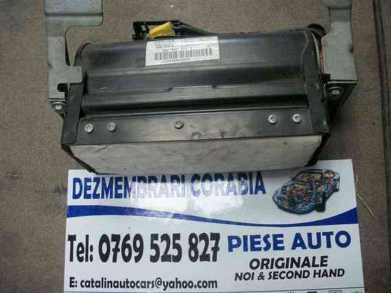 AIRBAG PASAGER Volkswagen Passat diesel 1999 - Poza 1