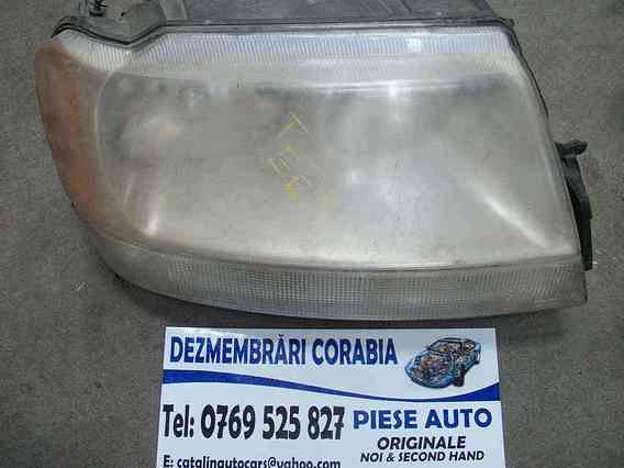 FAR DREAPTA Jeep GrandCherokee benzina 2003 - Poza 1