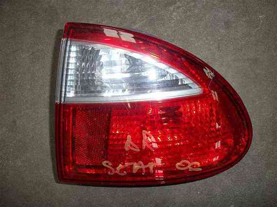 STOP DREAPTA Seat Leon benzina 2006 - Poza 1