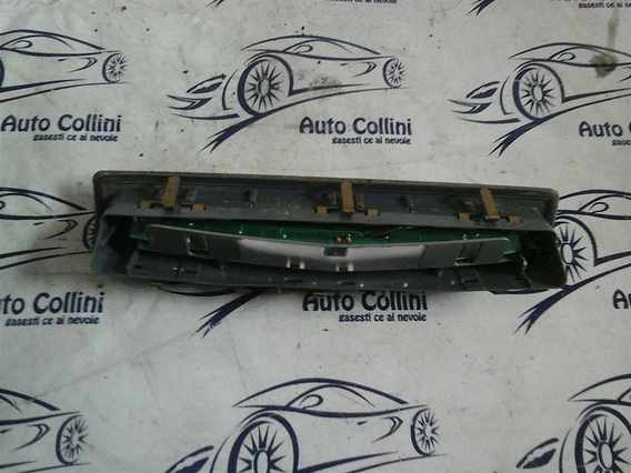 LAMPA CENTRALA STOP PE FRANA Opel Astra-H 2010 - Poza 2