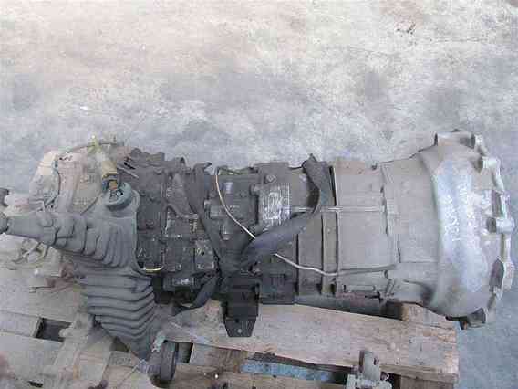 CUTIE VITEZA Mitsubishi Montero diesel 1997 - Poza 1