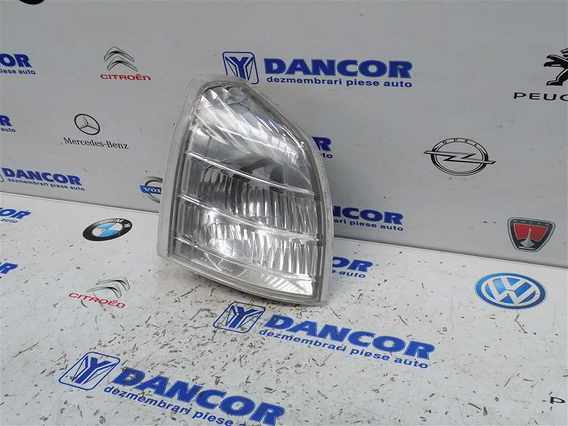 LAMPA SEMNALIZARE DREAPTA Nissan X-Trail 2005 - Poza 2