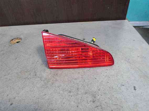 LAMPA CAPOTA-STANGA Peugeot 607 2004 - Poza 1