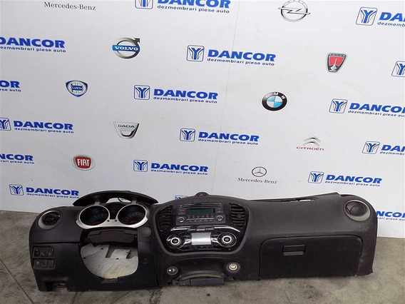 PLANSA BORD Nissan Juke 2011 - Poza 3
