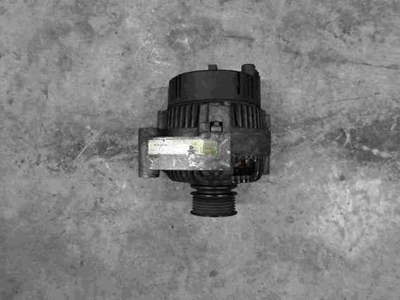 ALTERNATOR Volvo V40 benzina 2000 - Poza 1