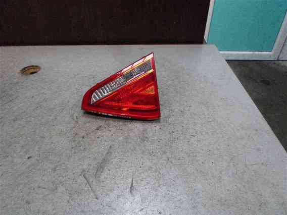 LAMPA CAPOTA-DREAPTA Audi A5 2009 - Poza 1