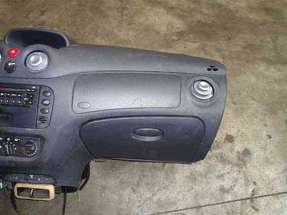 PLANSA BORD Citroen C2 2004 - Poza 2
