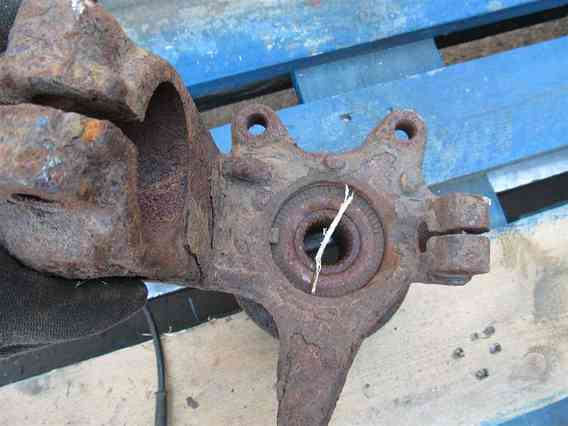 FUZETA STANGA Ford Mondeo diesel 2005 - Poza 2
