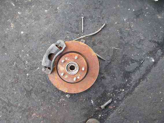 FUZETA STANGA Hyundai Tucson diesel 2006 - Poza 1