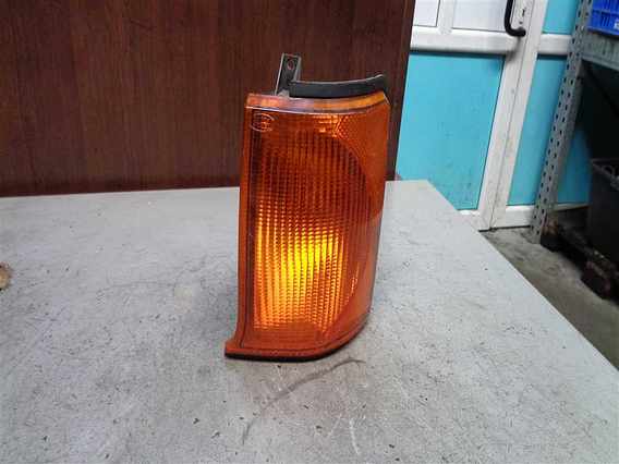 LAMPA SEMNALIZARE STANGA Land Rover Discovery-II 2002 - Poza 1