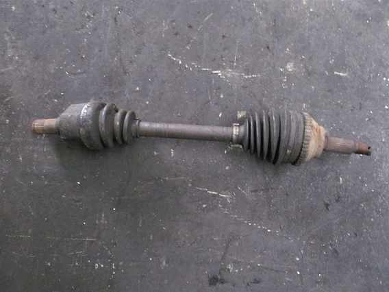 PLANETARA STANGA FATA Hyundai XG30 benzina 2001 - Poza 1