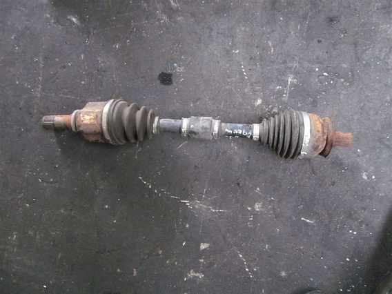 PLANETARA STANGA FATA Hyundai XG30 benzina 2002 - Poza 1
