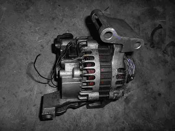 ALTERNATOR Ford Fiesta benzina 2000 - Poza 3