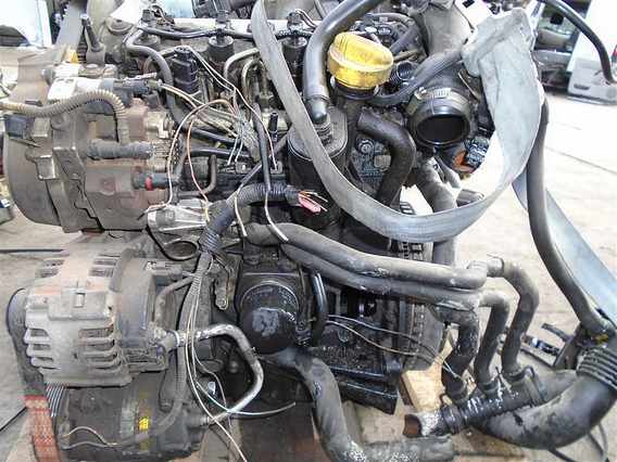 MOTOR CU ANEXE Renault Scenic diesel 2005 - Poza 2