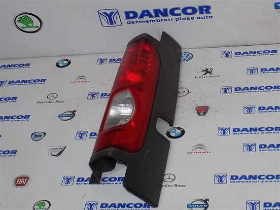 LAMPA DREAPTA SPATE Opel Vivaro 2009 - Poza 2