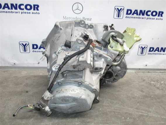 CUTIE VITEZA Citroen Ds3 diesel 2010 - Poza 3