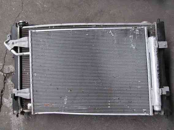 RADIATOR APA Mitsubishi Colt benzina 2006 - Poza 1