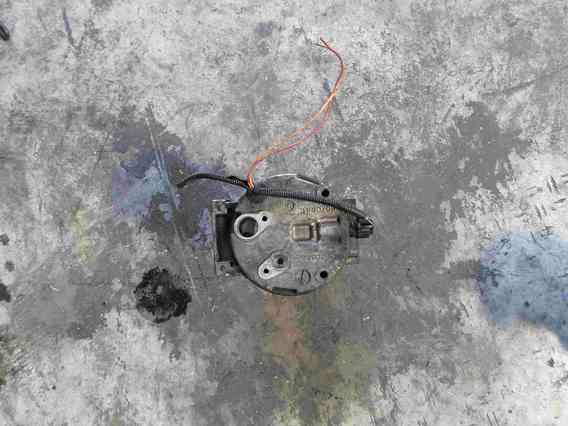 COMPRESOR  AC Renault Laguna-II diesel 2005 - Poza 3