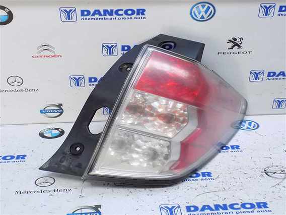 LAMPA DREAPTA SPATE Subaru Forester 2008 - Poza 2