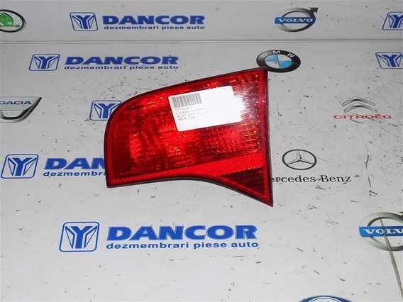 LAMPA CAPOTA-DREAPTA Audi A4 2005 - Poza 1