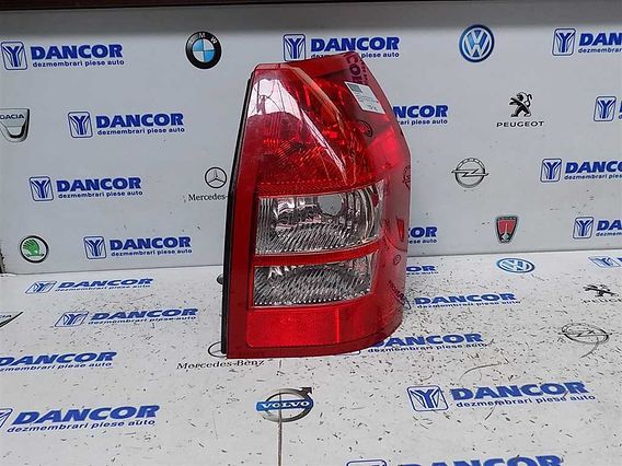 LAMPA DREAPTA SPATE Chrysler 300C 2007 - Poza 1