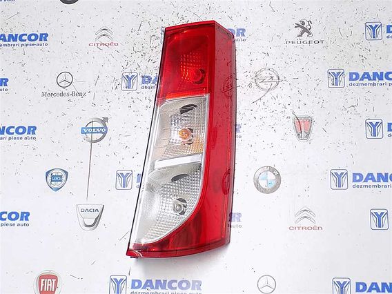 LAMPA DREAPTA SPATE Dacia Dokker van 2013 - Poza 2