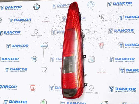 LAMPA DREAPTA SPATE Ford Fusion 2005 - Poza 1