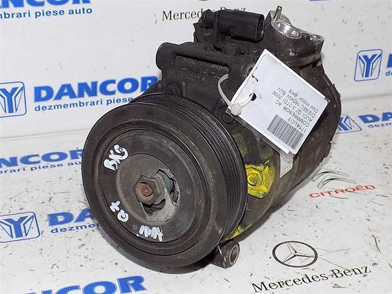 COMPRESOR  AC Audi Q7 diesel 2006 - Poza 1