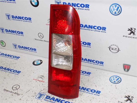 LAMPA DREAPTA SPATE Ford Transit 2008 - Poza 2