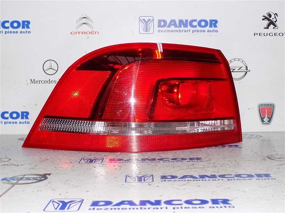 LAMPA STANGA SPATE Volkswagen Passat diesel 2012 - Poza 2