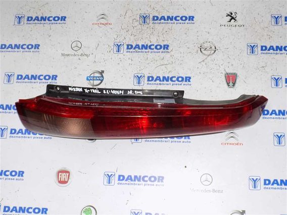 LAMPA DREAPTA SPATE Nissan X-Trail 2006 - Poza 3