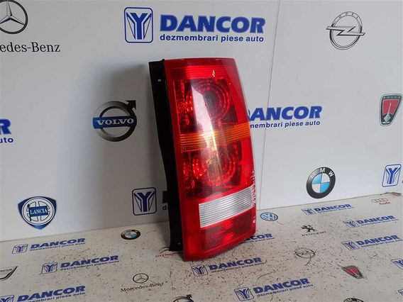 LAMPA DREAPTA SPATE Land Rover Discovery-III 2006 - Poza 1