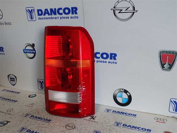 LAMPA DREAPTA SPATE Land Rover Discovery-III 2006 - Poza 3