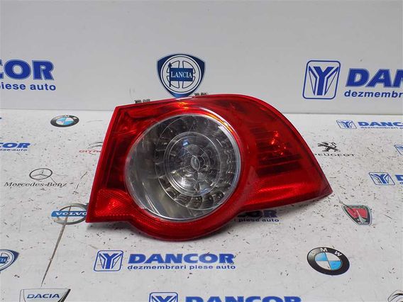 LAMPA DREAPTA SPATE Volkswagen Eos 2006 - Poza 1