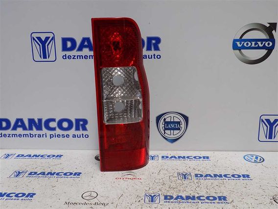 LAMPA DREAPTA SPATE Ford Transit 2008 - Poza 4