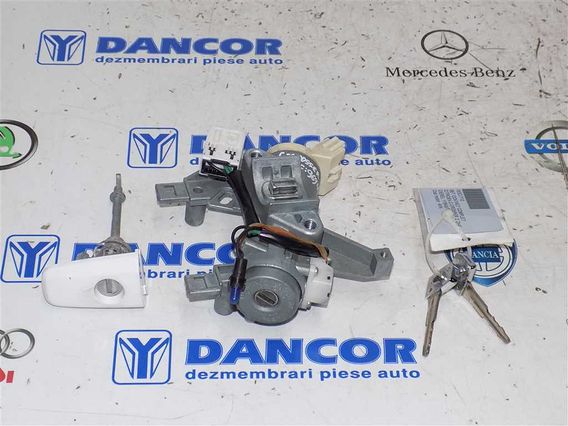 SET CONTACT COMPLET Citroen C-Crosser diesel 2008 - Poza 1