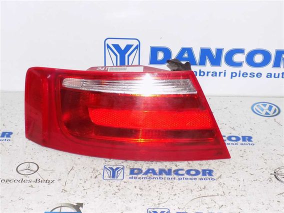 LAMPA STANGA SPATE Audi A5 2008 - Poza 1