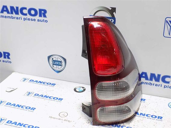 LAMPA DREAPTA SPATE Toyota Landcruiser 2008 - Poza 3