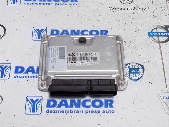 CALCULATOR MOTOR Volkswagen Passat diesel 2004 - Poza 1