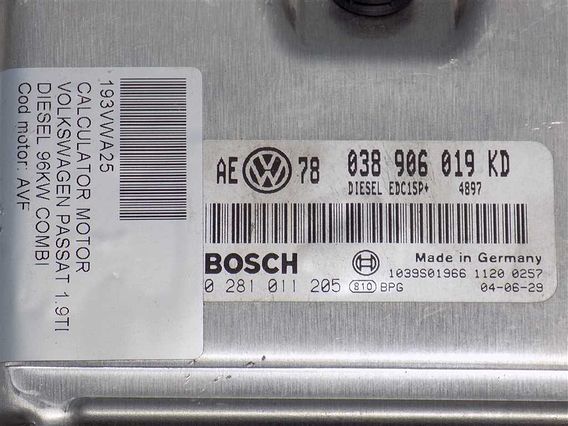 CALCULATOR MOTOR Volkswagen Passat diesel 2004 - Poza 3