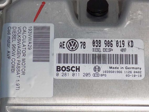 CALCULATOR MOTOR Volkswagen Passat diesel 2003 - Poza 3