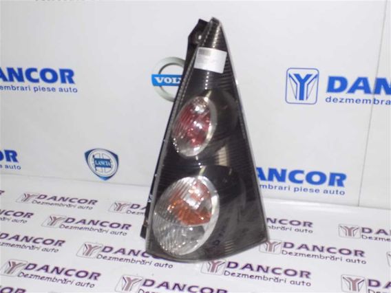 LAMPA DREAPTA SPATE Citroen C1 2006 - Poza 1