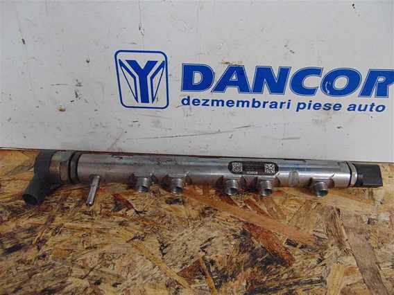 RAMPA INJECTIE BMW 320 diesel 2015 - Poza 1