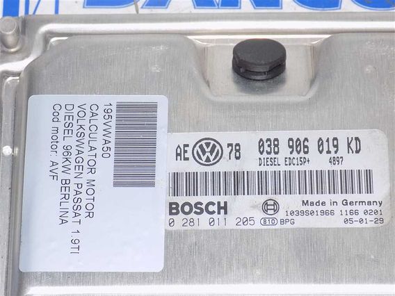 CALCULATOR MOTOR Volkswagen Passat diesel 2005 - Poza 3